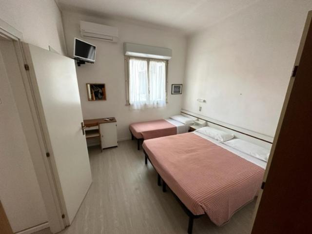 Hotel Fiorenza Μιλάνο Μαριτίμα Εξωτερικό φωτογραφία